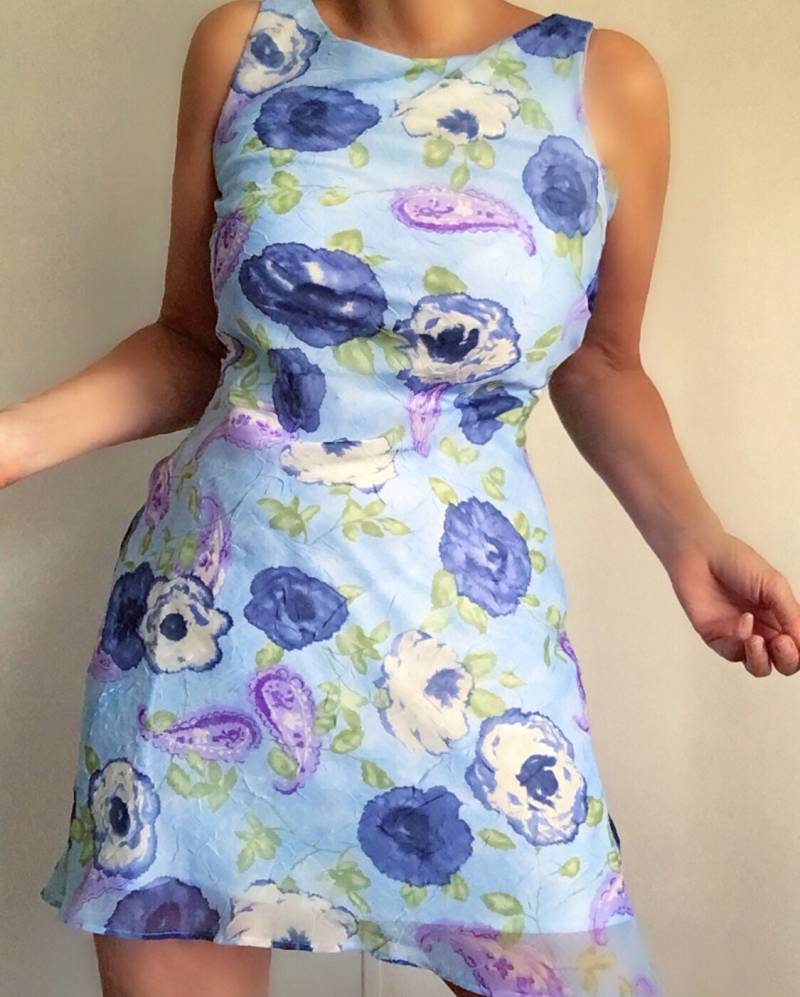 Vintage All That Jazz Hellblaues Ärmelloses Sommerkleid Mit Blumenmuster | Chiffon Neu Eingetroffen von EvellonVintage