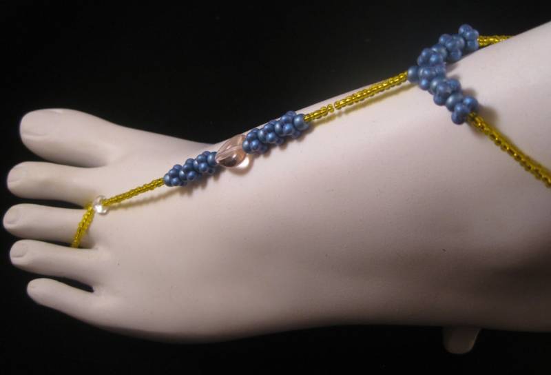 Gelbe Perlensandale, Barfußsandale, Blaue Blumensandale, Saatperlensandale, Rosa Quarz Herz Strandsandale, Hochzeitssandale Gelb von EvelynBaubles