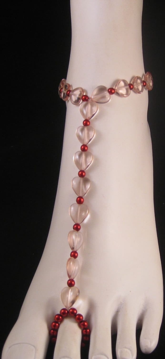 Rosenquarz Perlen Glas Hertz, Rote Perle Sandale, Wulstige Barfuß Hochzeit-Sandale-Perlen, Strand Fußkette Mit Zehen von EvelynBaubles