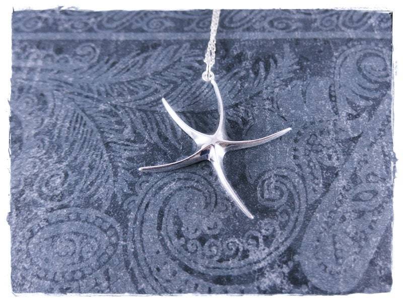 Groß Silber Seestern Halskette - 925 Sterling Anhänger An Einer Zarten Kabelkette Oder von EvelynMaeCreations