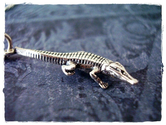 Große Silber Krokodil Halskette - Sterling Anhänger An Einer Zarten Kabelkette Oder von EvelynMaeCreations