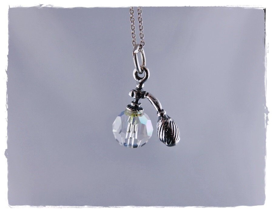 Kristall Parfüm Halskette - Sterling Silber Cz Anhänger An Einer Zarten Kabelkette Oder von EvelynMaeCreations