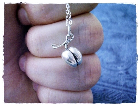 Pfirsich Silberkette - Sterling Silber Anhänger An Einer Zarten Kabelkette Oder Pfirsich Silberkette - Sterling Silber Anhänger An Einer Zarten Kabelkette Oder von EvelynMaeCreations