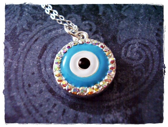 Runde Kristall Blau Evil Eye Halskette - Und Emaillierte Anhänger An Einer Zarten Sterling Silber Kabelkette Oder von EvelynMaeCreations