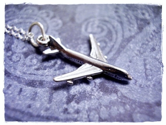 Silber Flugzeug Halskette - Sterling Anhänger An Einer Zarten Kabelkette Oder von EvelynMaeCreations