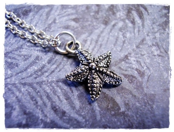 Silber Kleine Seestern Halskette - Antiker Zinn Anhänger An Einer Zarten Edelstahl Kabelkette Oder Nur von EvelynMaeCreations