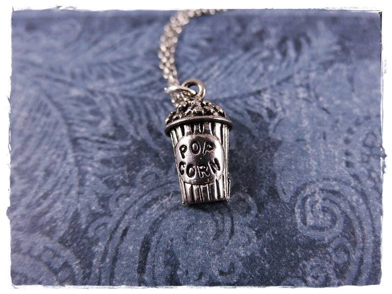 Silber Popcorn Halskette - Antiker Zinn Anhänger An Einer Zarten Edelstahl-Seilkette Oder Nur von EvelynMaeCreations