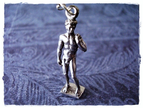 Silber Statue Von David Halskette - Antike Zinn Anhänger Auf Einer Zarten Edelstahl Kabelkette Oder Nur von EvelynMaeCreations