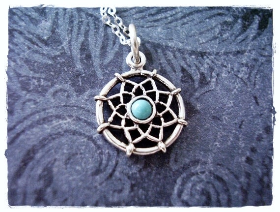 Silber Türkis Traumfänger Halskette - Sterling Anhänger An Einer Zarten Kabelkette Oder von EvelynMaeCreations