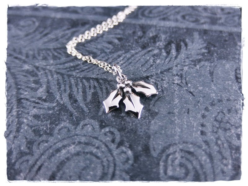 Sterling Silber Stachelbeere Halskette - Anhänger An Einer Zarten Kabelkette Oder von EvelynMaeCreations