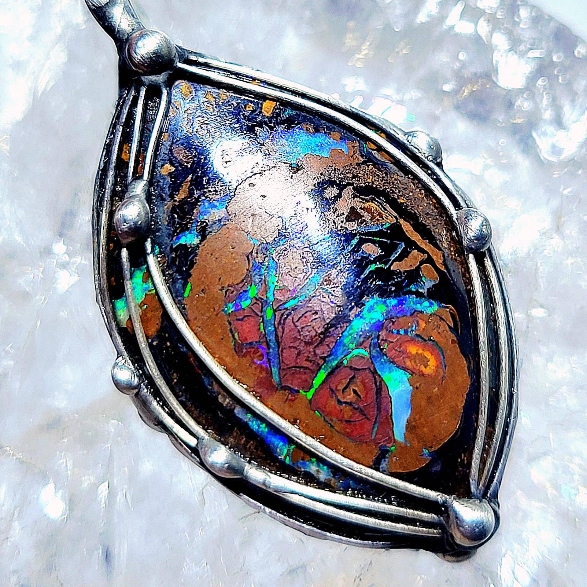 Großer Opal-Anhänger - Australien Edle Navette-Form Beidseitig Unikat Für Männer Und Frauen von EvelyneGOLDSTEIN