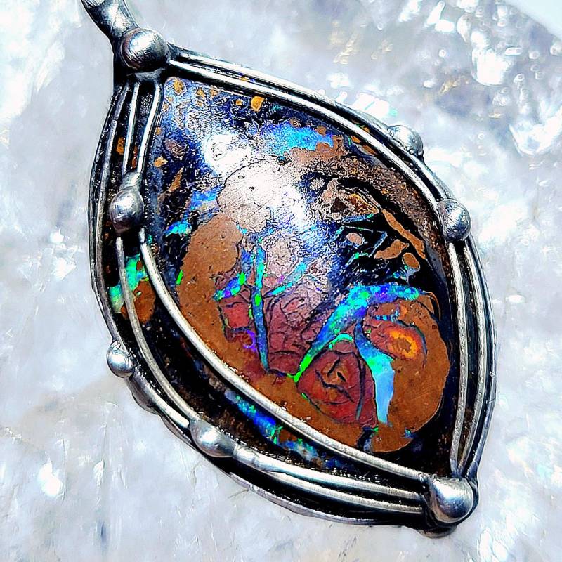 Großer Opal-Anhänger - Australien Edle Navette-Form Beidseitig Unikat Für Männer Und Frauen von EvelyneGOLDSTEIN