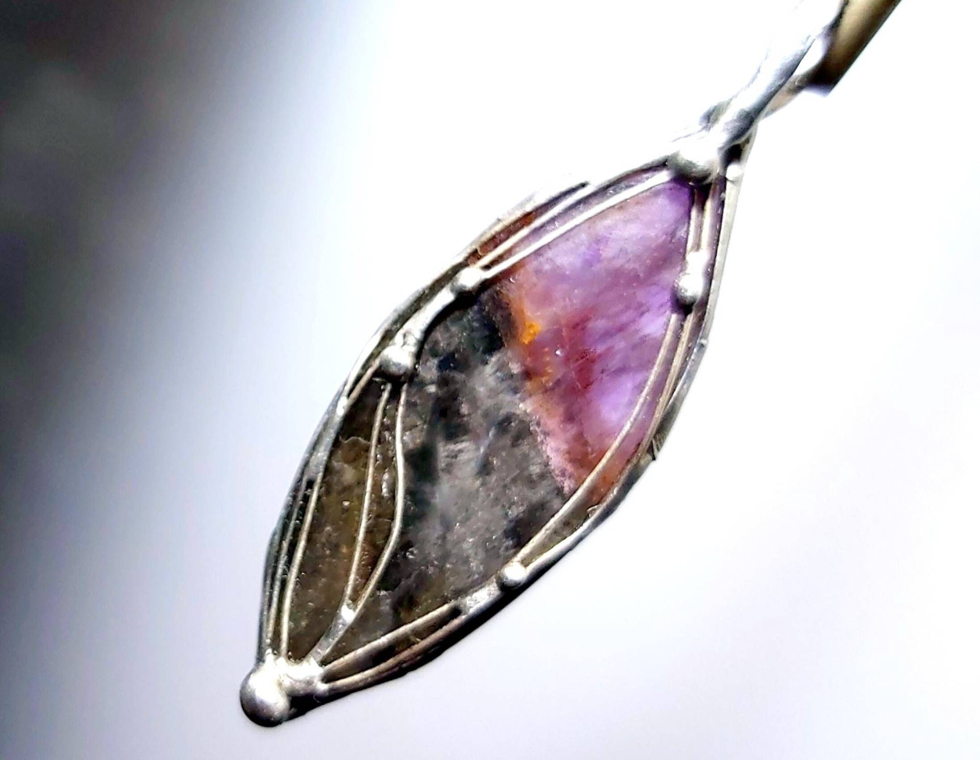 Rarität Super Seven - Anhänger Beidseitig Riesige Kristall-Scheibe Marquise -Form Melody Unikat Für Männer Und Frauen von EvelyneGOLDSTEIN