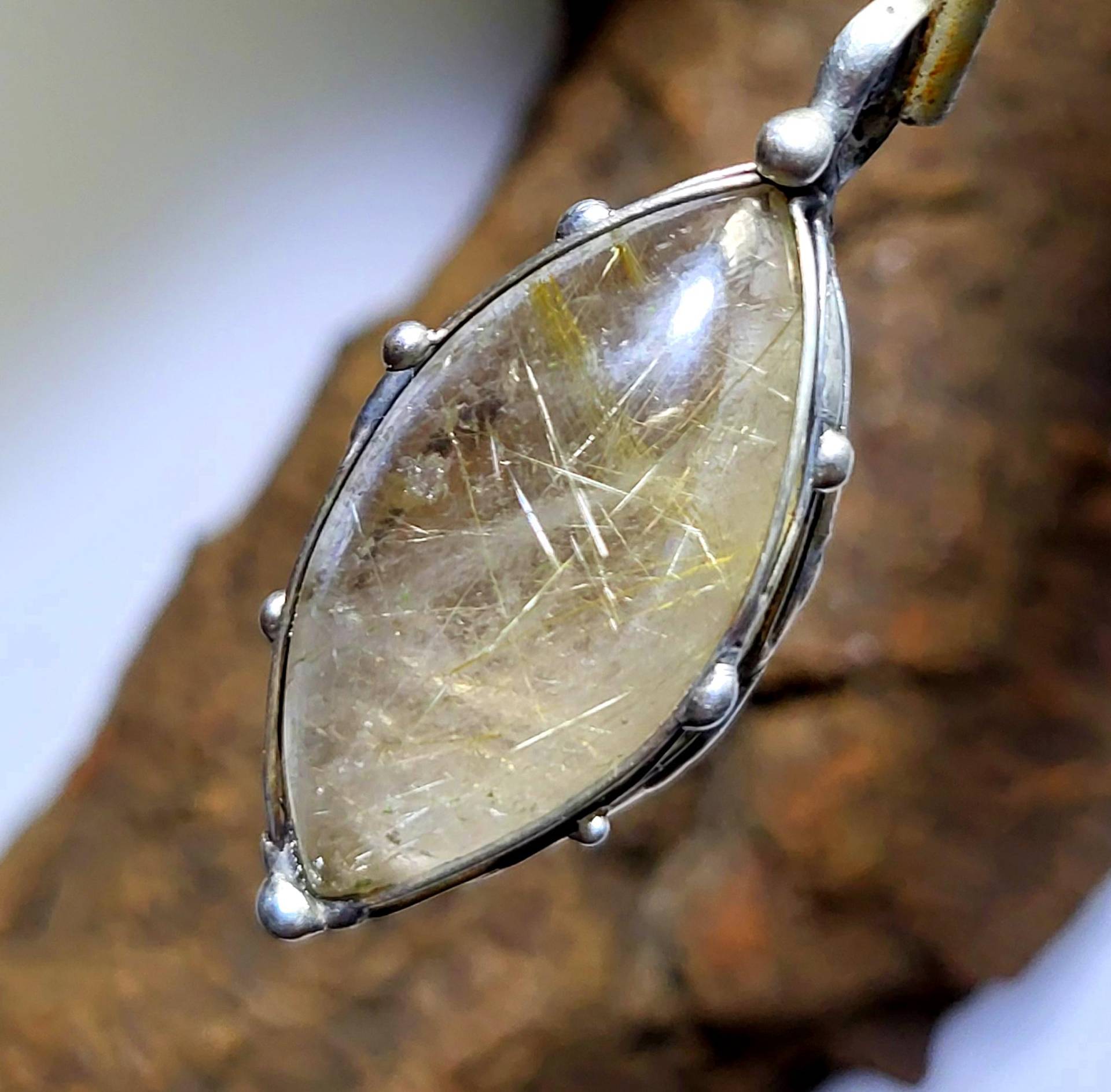 Rutil - Anhänger Navette-Form Cabochon Unikat Für Männer Und Frauen von EvelyneGOLDSTEIN