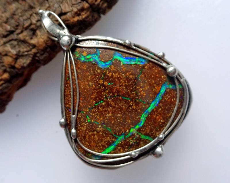 Wundervoller Großer Opal - Tropfen Anhänger Australien Unikat von EvelyneGOLDSTEIN