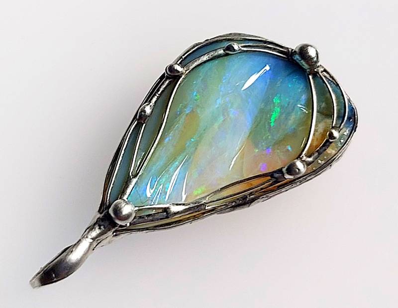 Zauberhafter Opal-Anhänger - Große Tropfen-Form Australien Unikat Für Männer Und Frauen von EvelyneGOLDSTEIN