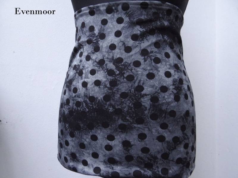 Cacheur Und Stulpen Als Set Mit Frechen Punkten in Blau Schwarz, Auch Minirock Tragbar, Dehnbar Bequem von Evenmoor