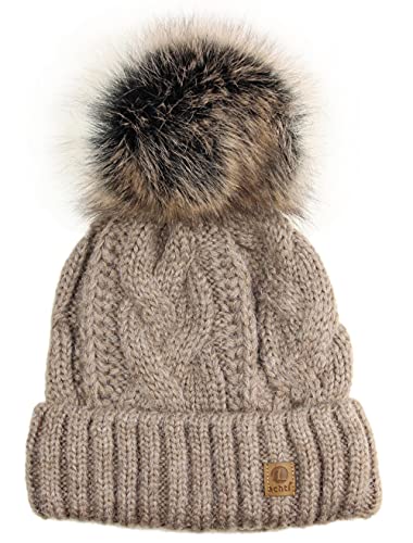 Ever Bloom Strickmütze Damen Zopfmuster, Beanie Mütze mit Kunstfell Bommel Abnehmbar, made in EU, Warme Wintermütze mit Fleece Innenfutter Hochwertig, Mütze Farben:Taupe von Ever Bloom