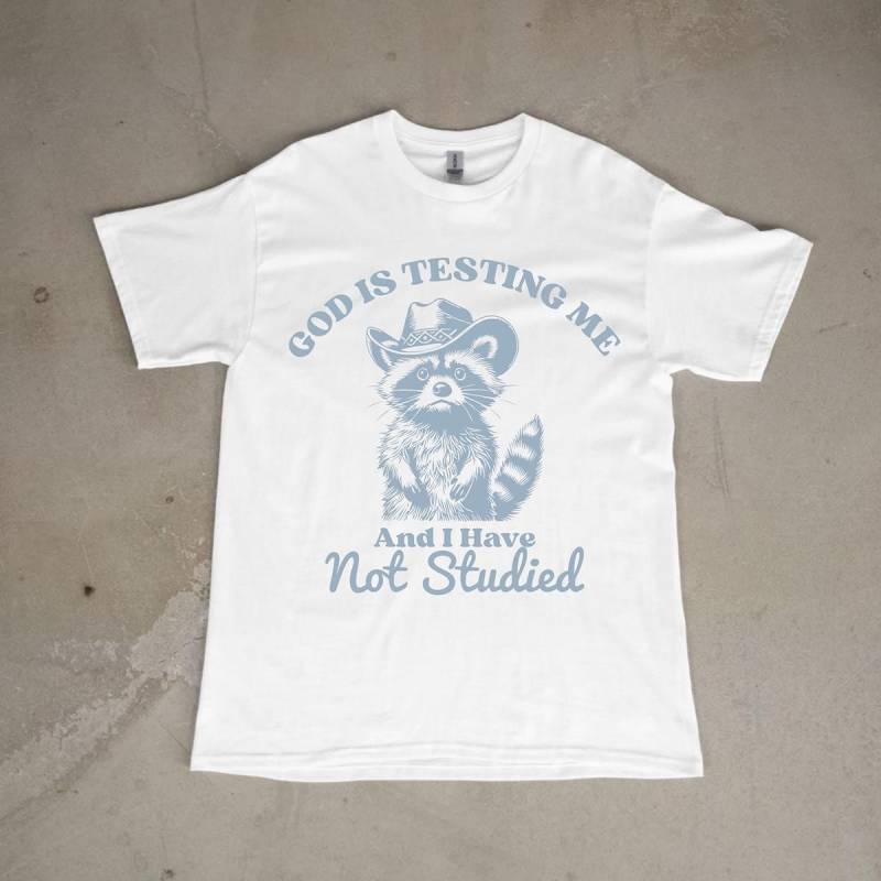 Funny Vintage T-Shirt - God Testing Self-Awareness With Relatable Comic Satire, Inspiring Words On Procrastination, Sleepless Study Vibes von EverfitApparel