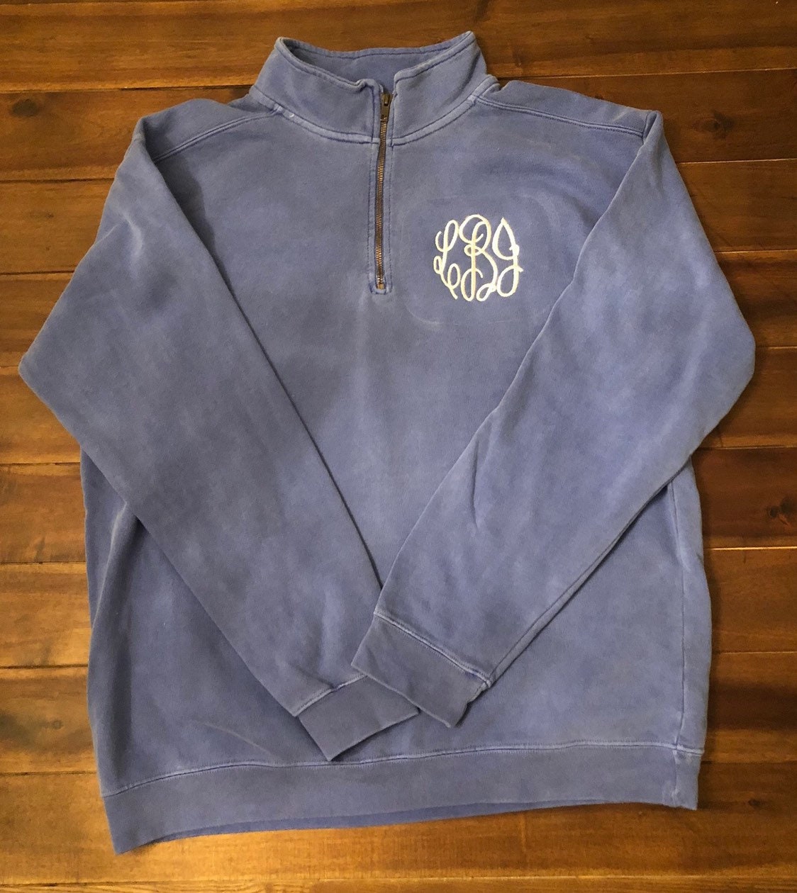 Comfort Colors Monogramm Pullover | Komfortfarben Monogrammed Quarter Zip Jacke Monogrammiert Geschenk Brautjungfern von EverlyEnchantedCo
