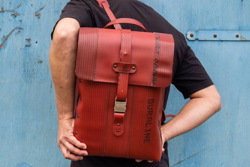 Omrugs, Rucksack, Feuerwehrschlauch, Laptoptasche, Eversom, Rot, Handgefertigt von Eversom