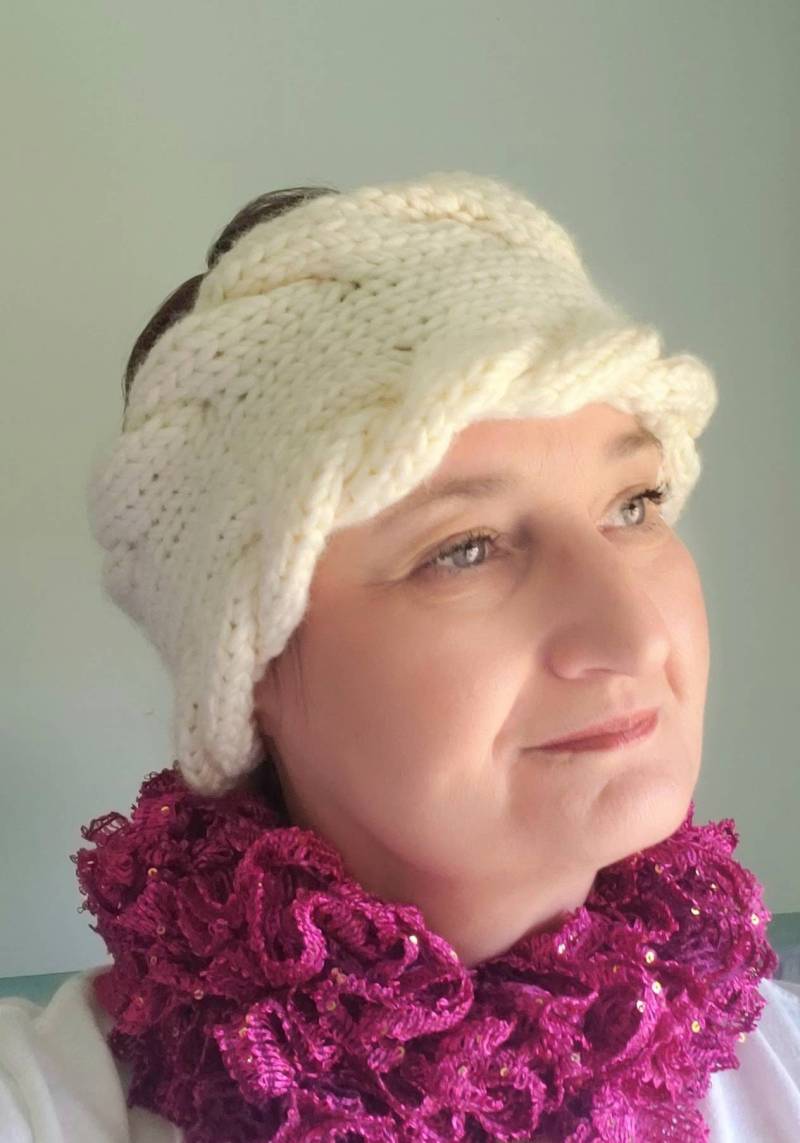 Kabelstrick Winter Stirnband, Ohrwärmer, Creme von EverythingKnitt