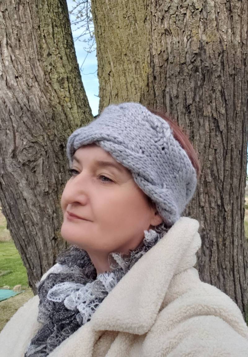 Kabelstrick Winter Stirnband, Ohrwärmer, Hellgrau von EverythingKnitt