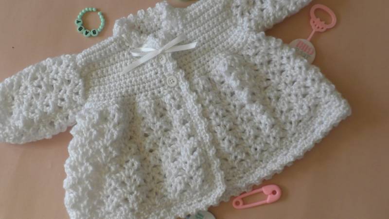 Gehäkelter Taufpullover Weiß Spitzen Baby Outfit | 3 Monate von EverythingsSewMom
