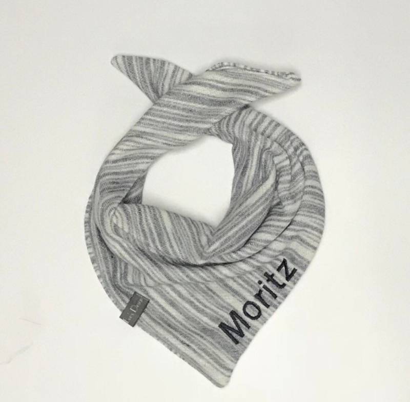 Sweattuch Mit Name, Halstuch, Babyhalstuch "Grau Gestreift" Einheitsgröße, Junge von EvesDesign1