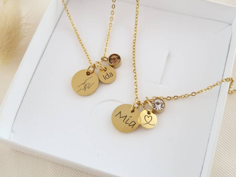 Namenskette Personalisiert - Halskette Mit Gravur Geburtsstein Aus Edelstahl in Silber Oder 18K Vergoldet Geschenk von EveundLyn