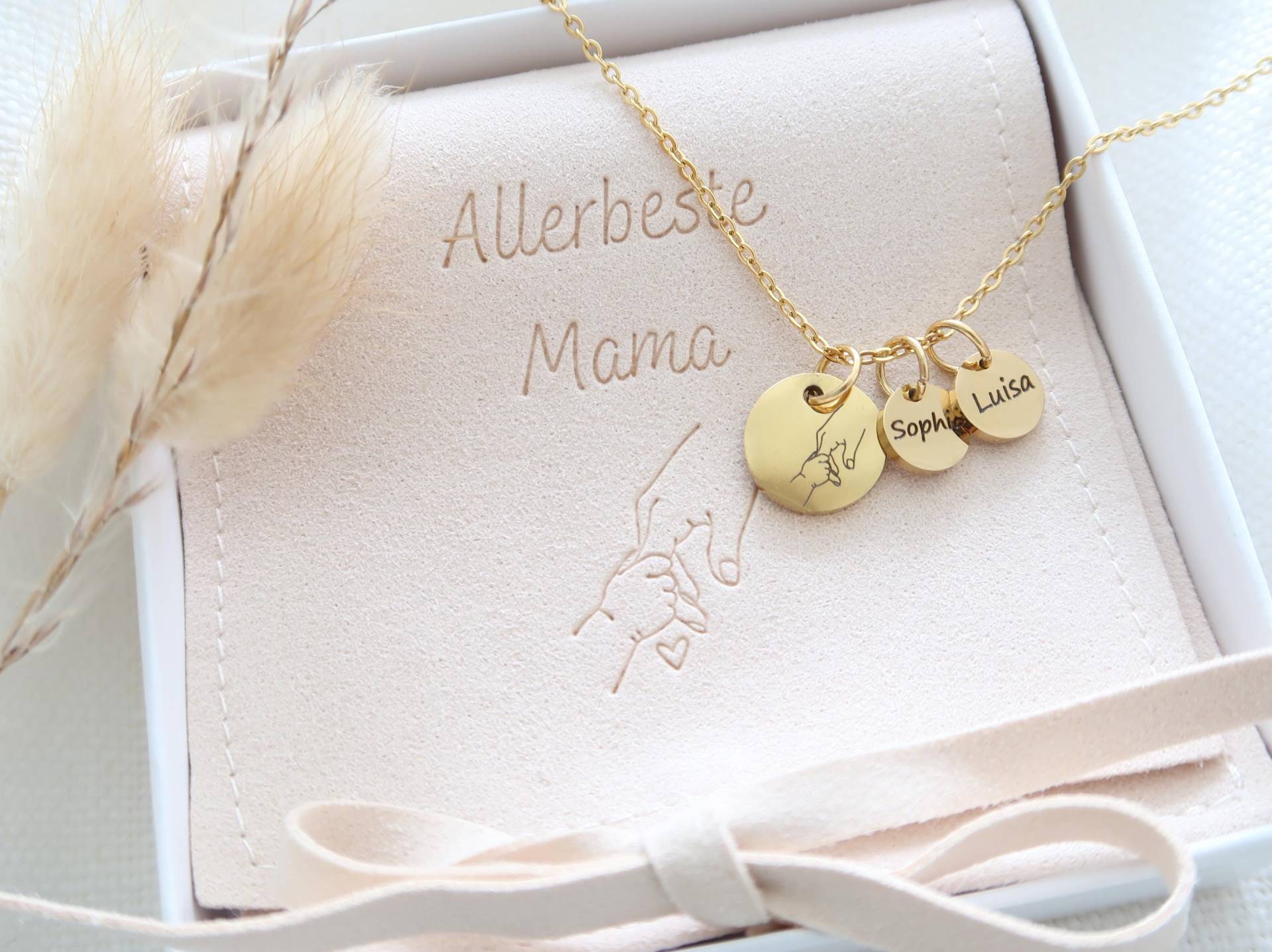 Personalisierte Buchstaben Kette Mit Gravur Plättchen - Edelstahl in Silber Oder 18K Vergoldet Muttertagsgeschenk Weihnachtsgeschenk Personalisierte Buchstaben Kette Mit Gravur Plättchen - Edelstahl in Silber Oder 18K Vergoldet Muttertagsgeschenk Weihnachtsgeschenk von EveundLyn