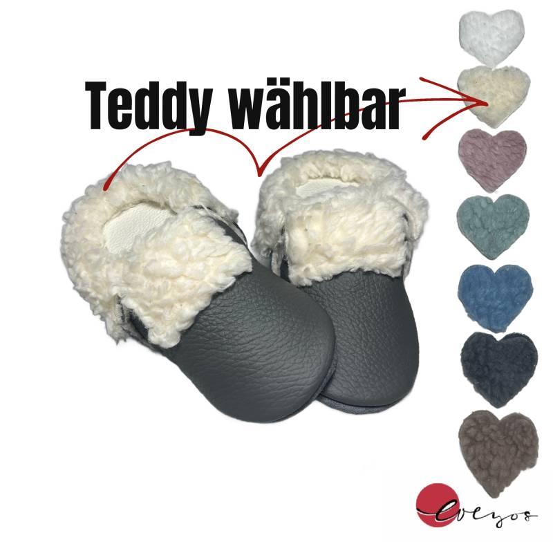 Warme Gefütterte Krabbelschuhe Mit Teddyfell | Teddystoff Frei Wählbar Hausschuhe Aus Leder in Grau Uni Basic Namen Möglich von EveyoshamburgShop