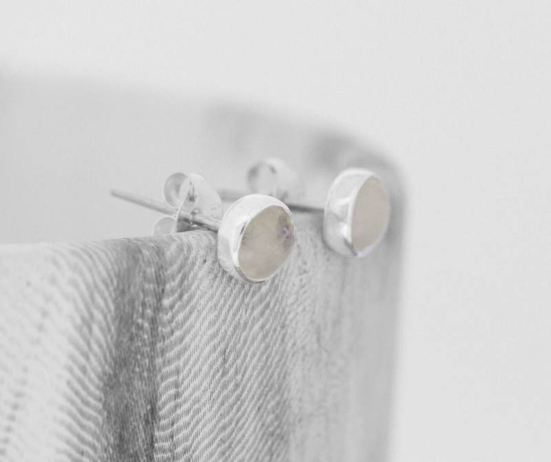 5 Mm Mondstein Ohrstecker Sterlingsilber April Geburtsstein Ohrringe von EvieWallaceDesigns