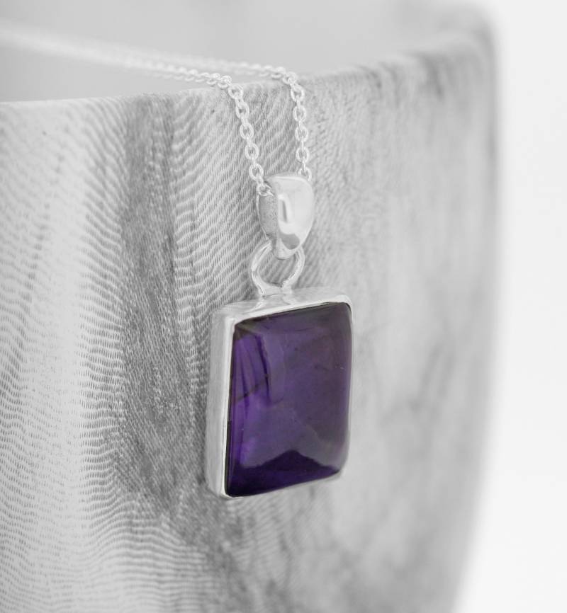 Rechteck Amethyst Anhänger Sterling Silber Februar Geburtsstein Halskette von EvieWallaceDesigns