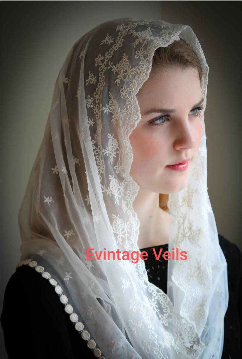 Evintage Veils ~ Stella Maris Kapelle Unendlichkeits-Schleier Evintage Veils ~ Stella Maris Kapelle Unendlichkeits-Schleier von EvintageVeils