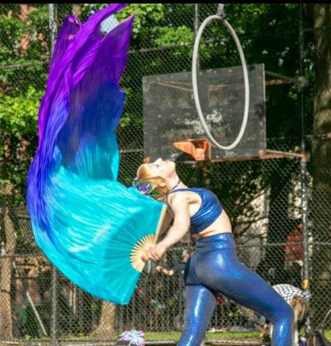 Ein Paar Bauchtanz Kostüm 100% Seide Fächer Schleier Burlesque Flow | Gratis Etui Ein Paar Bauchtanz Kostüm 100% Seide Fächer Schleier Burlesque Flow | Gratis Etui von EvlinSilksUSA