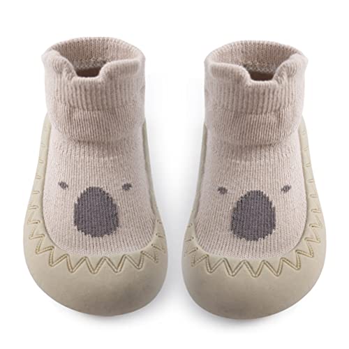 Exemaba Baby Sockenschuhe rutschfeste Niedlicher Cartoon Weicher Stricken Babybodenschuhe Kleinkind Schuhe 1-Paar(Khaki Waschbär,Tag23/18-24 M) von Exemaba