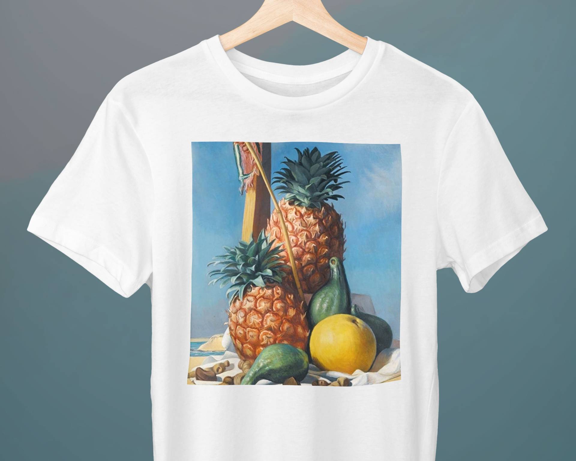 Ananas, Pierre Roy, Unisex T-Shirt, Kunst Geschenk Für Sie, Ihn, Kunstliebhaber von Exhibilirio