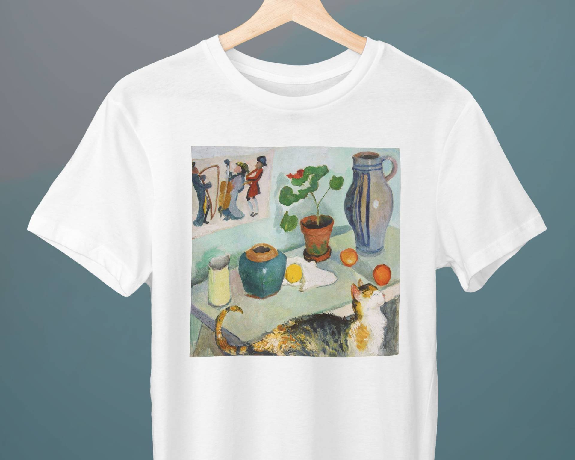 stillleben Mit Einer Katze, August Macke, Unisex T-Shirt, Kunst Katze Geschenk Für Sie, Ihn von Exhibilirio