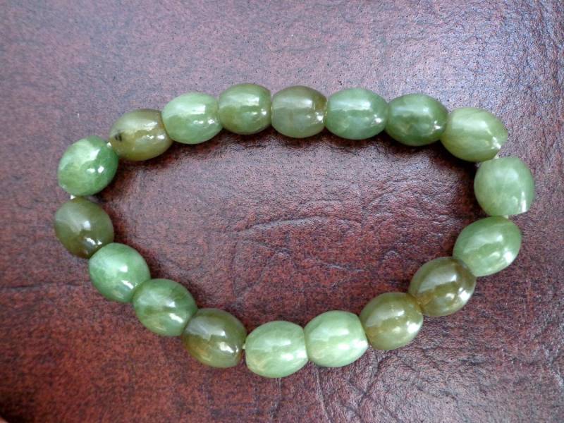 10 Mm Nephrit Jade Trommelperlenarmband. S350 von Eximha