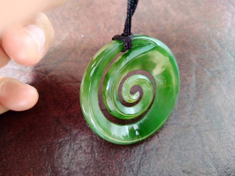 40 Mm Maori Koru Nephrite Jade Anhänger. S359 von Eximha