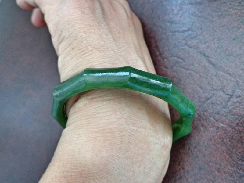 60mm Nephrit Jade Bambus Armreif S163 60mm Nephrit Jade Bambus Armreif S163 von Eximha