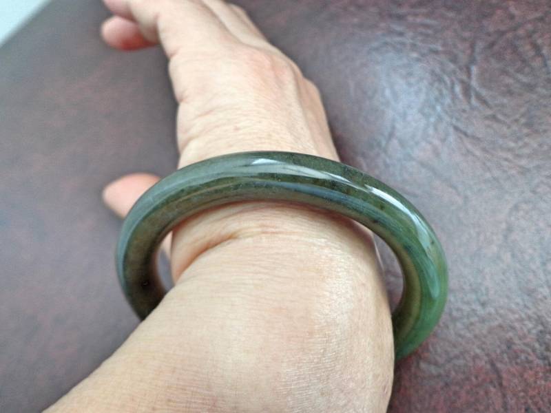 61 Mm Nephrit-Jade-Armreif. S209 61 Mm Nephrit-Jade-Armreif. S209 von Eximha