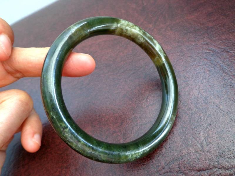 62 Mm Nephrit-Jade-Armreif. S133 62 Mm Nephrit-Jade-Armreif. S133 von Eximha