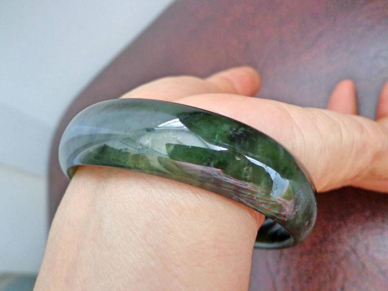 62 Mm Nephrit-Jade-Armreif. S139 62 Mm Nephrit-Jade-Armreif. S139 von Eximha