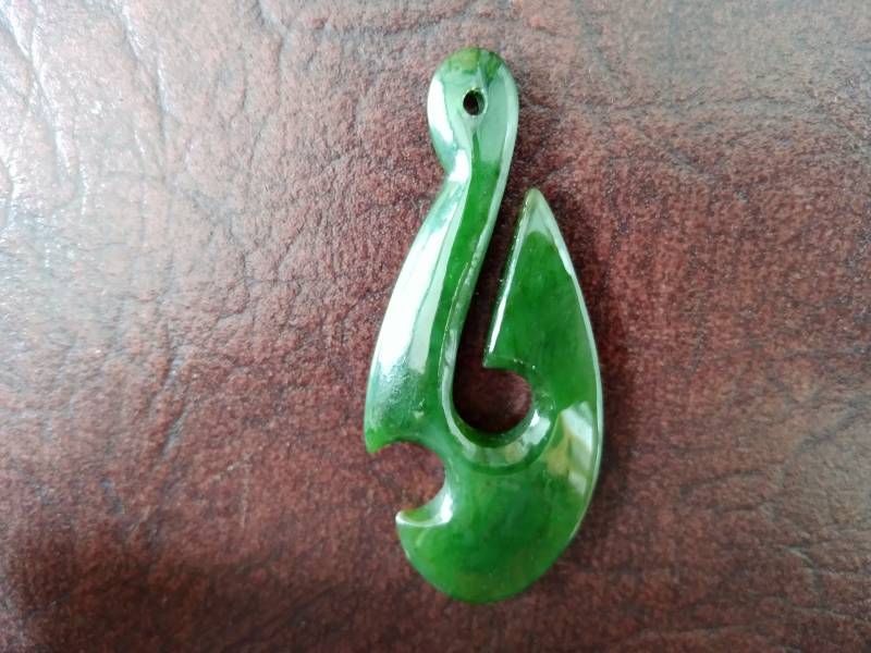 Nephrit Jade Haken Anhänger. S104 Nephrit Jade Haken Anhänger. S104 von Eximha