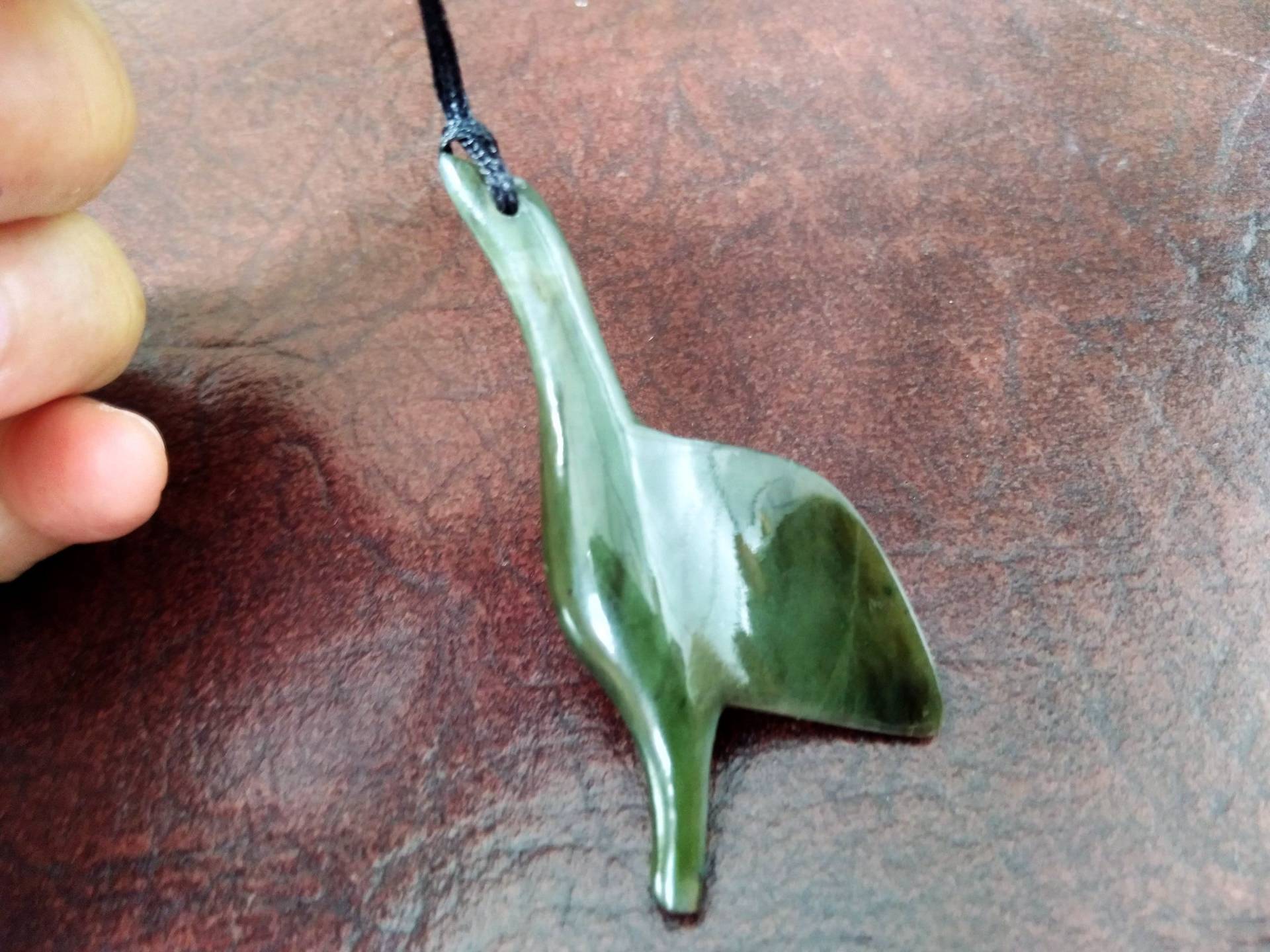 Nephrit Jade Schwan Anhänger. S324 von Eximha