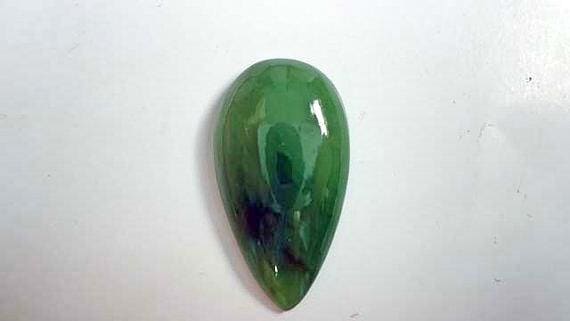 Nephrit Jade Tropfen Cabochon. S128 Nephrit Jade Tropfen Cabochon. S128 von Eximha