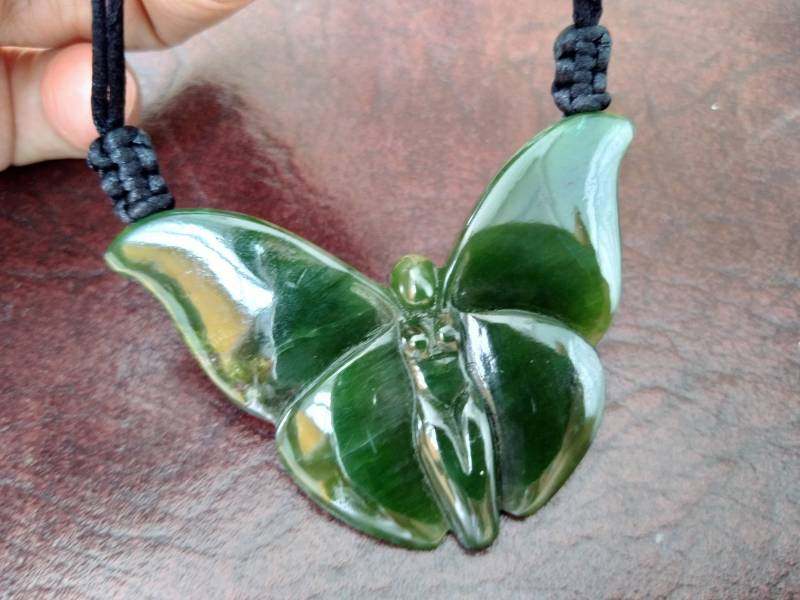 Nephrit Jade Wilder Engel Anhänger. S250 Nephrit Jade Wilder Engel Anhänger. S250 von Eximha