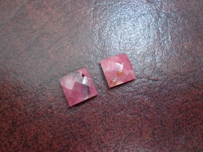 Rhodonit Edelstein Facettierte Lozenge Ohrringe. S485 Rhodonit Edelstein Facettierte Lozenge Ohrringe. S485 von Eximha